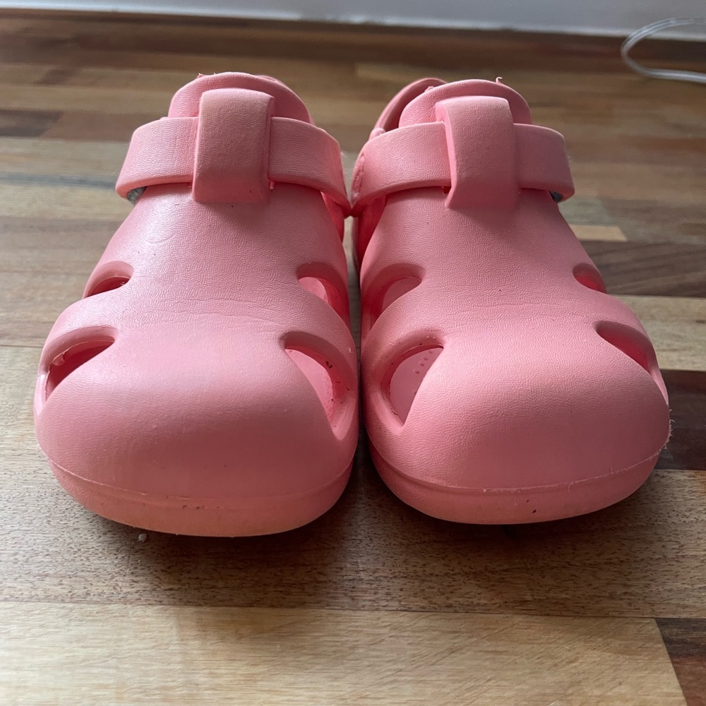 Ten little splash Pink Sandals
